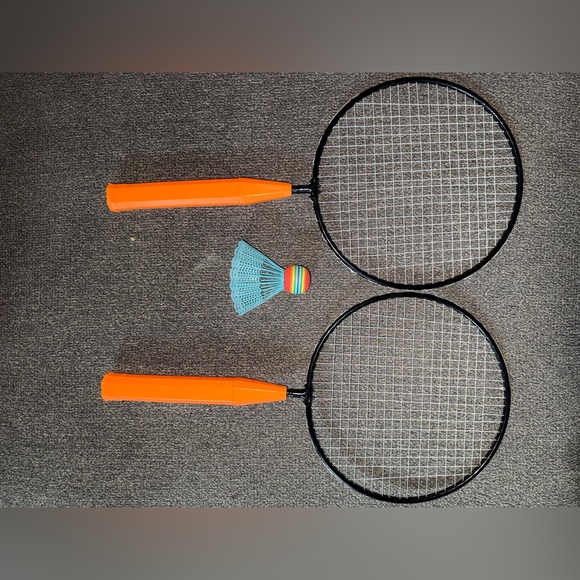 Target Outdoor Badminton Set with Orange Rackets - Picture 2 of 4